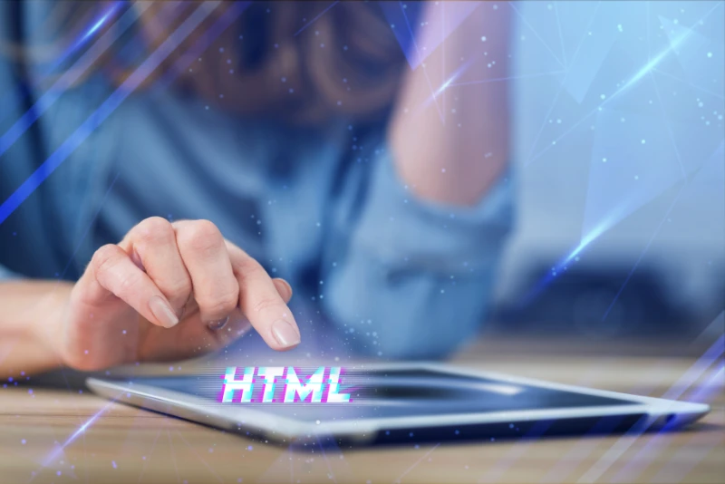 HTML